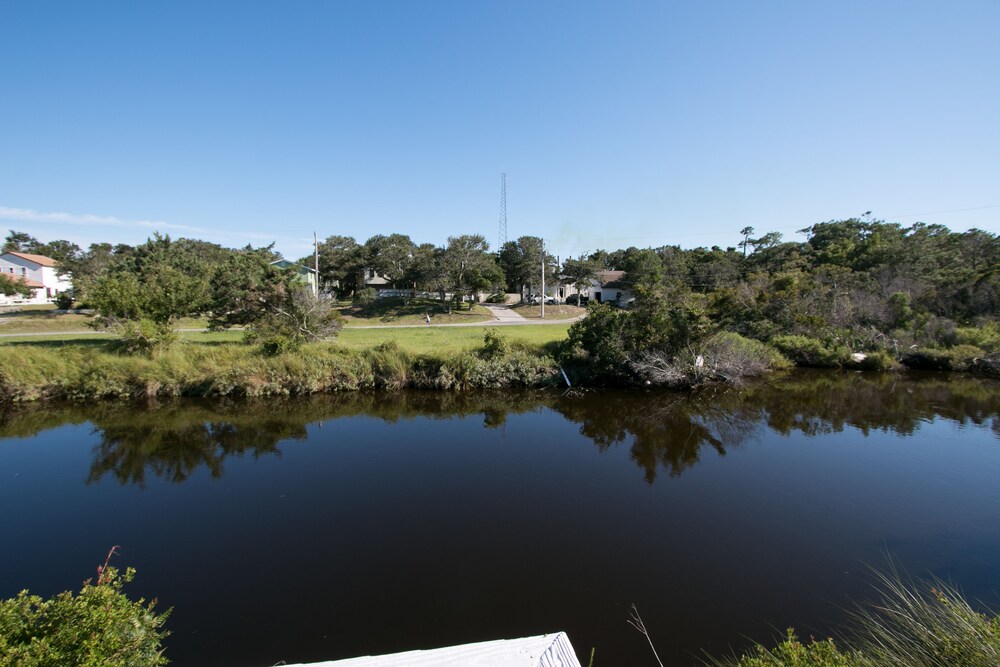 Outer Banks Motel - Village Accommodations
