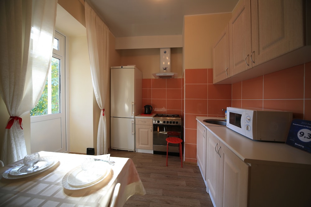 Guesthouse on Kyzyl-armeyskaya