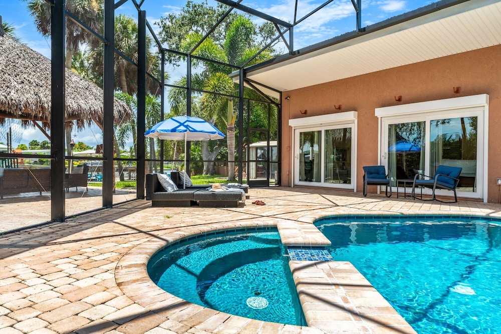 464 Indian Creek Dr