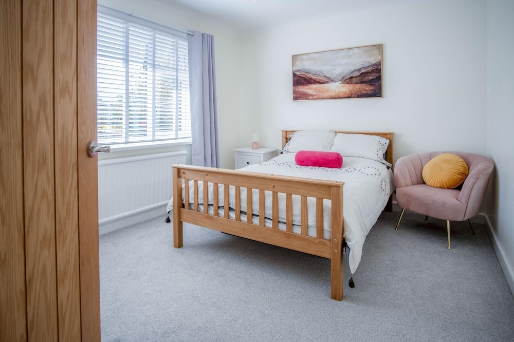 Hazeley - 3 Bedroom Holiday Home - Begelly