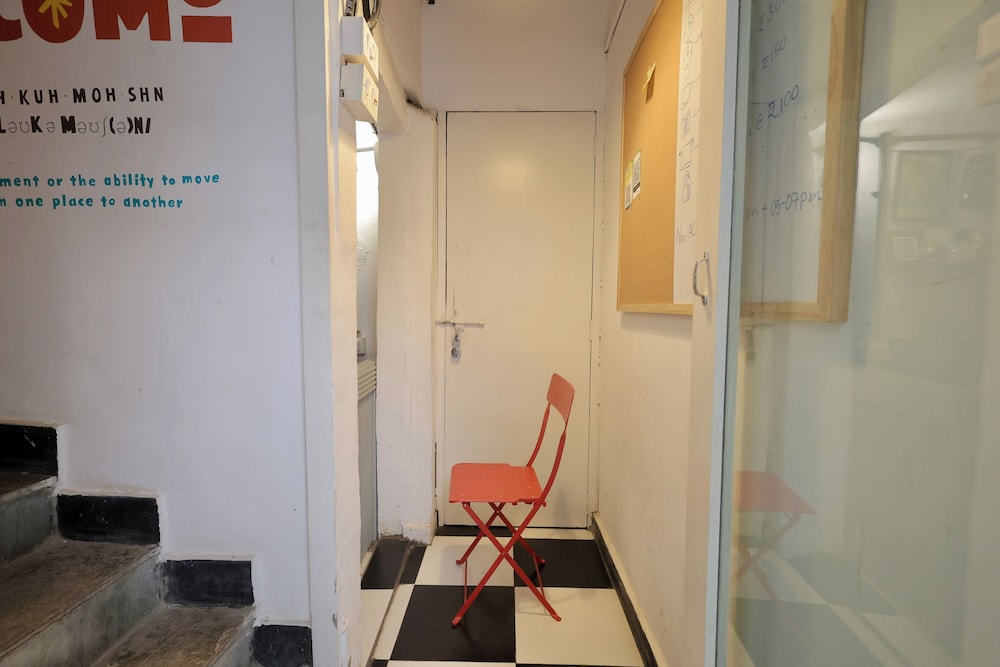 Locomo Hostel Mini - 9 mins from airport