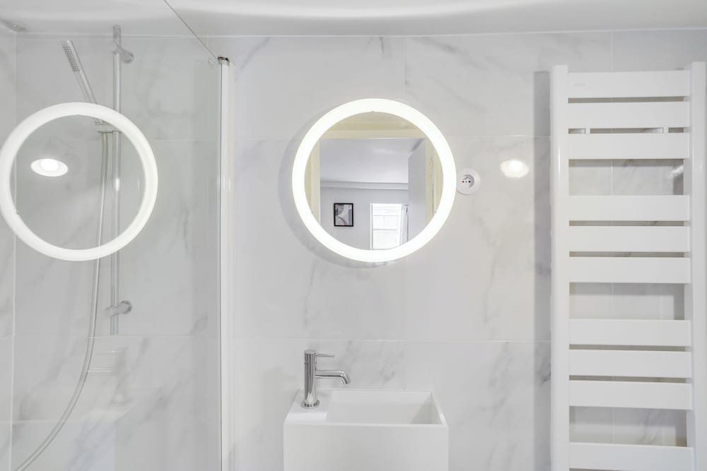 Cozy 1BR Flat in the Heart of République
