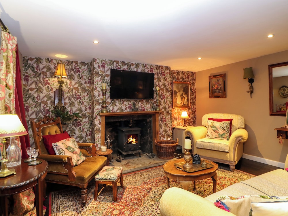 Wonderland Cottage