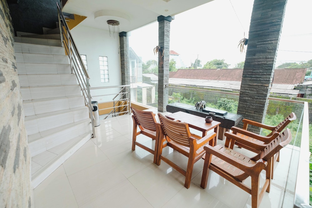 Aeena Homestay