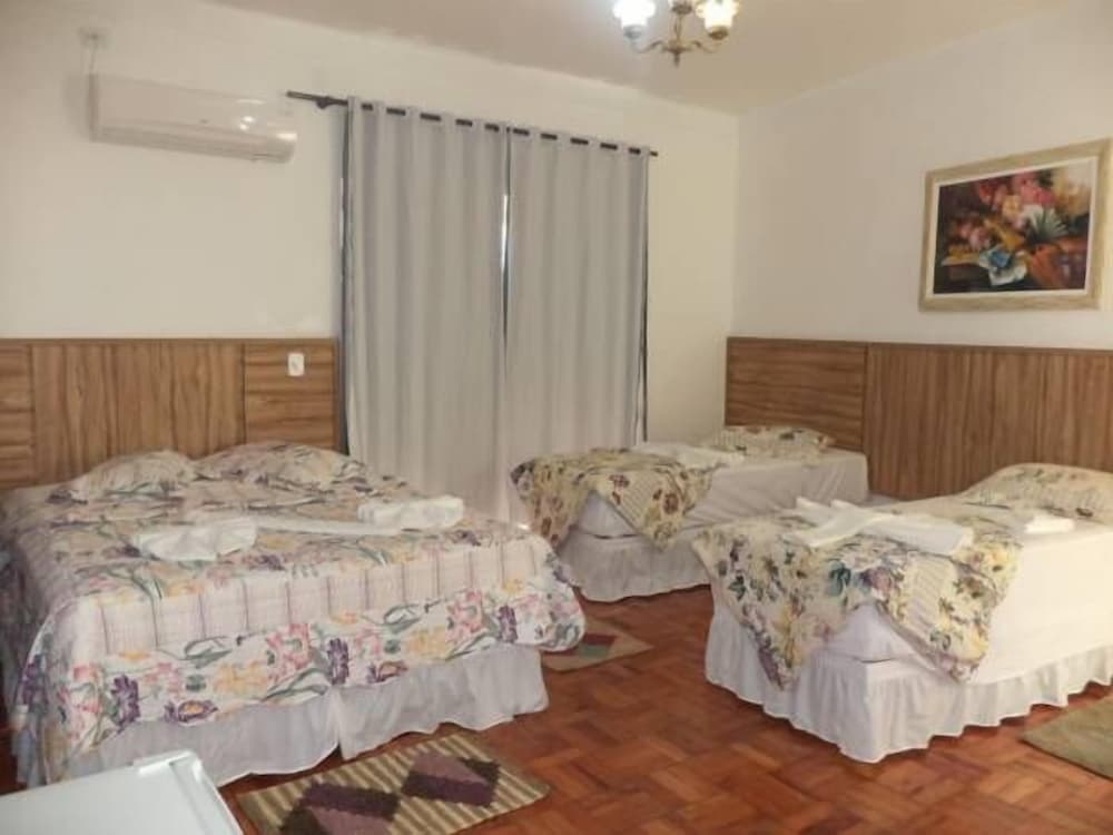 Pousada Villa Romana Aparecida