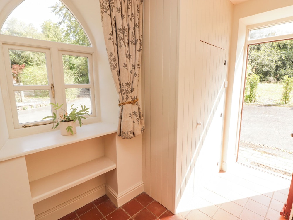 Meadow Cottage