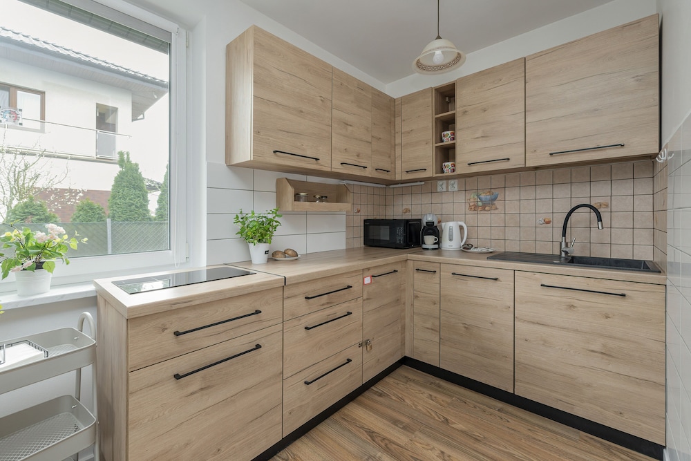 Beautiful House With Garden by Renters