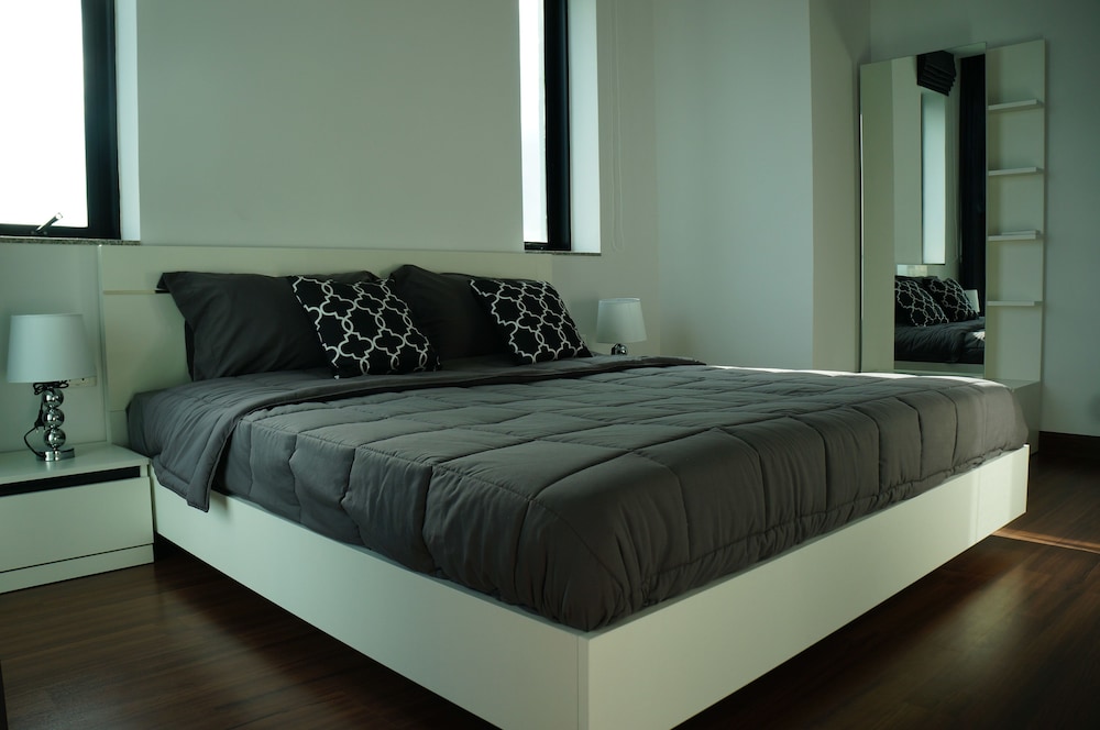 Supalai Asoke Residence