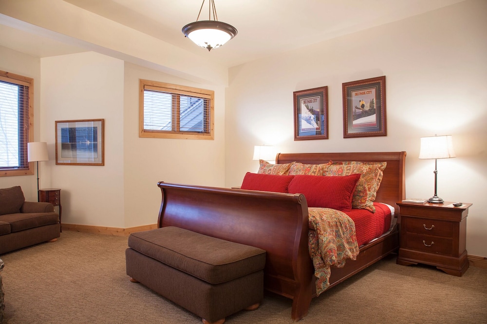 Trail's End Lodge at Deer Valley Resort - Two Bedroom Residence with Spa #405 2 Condo
