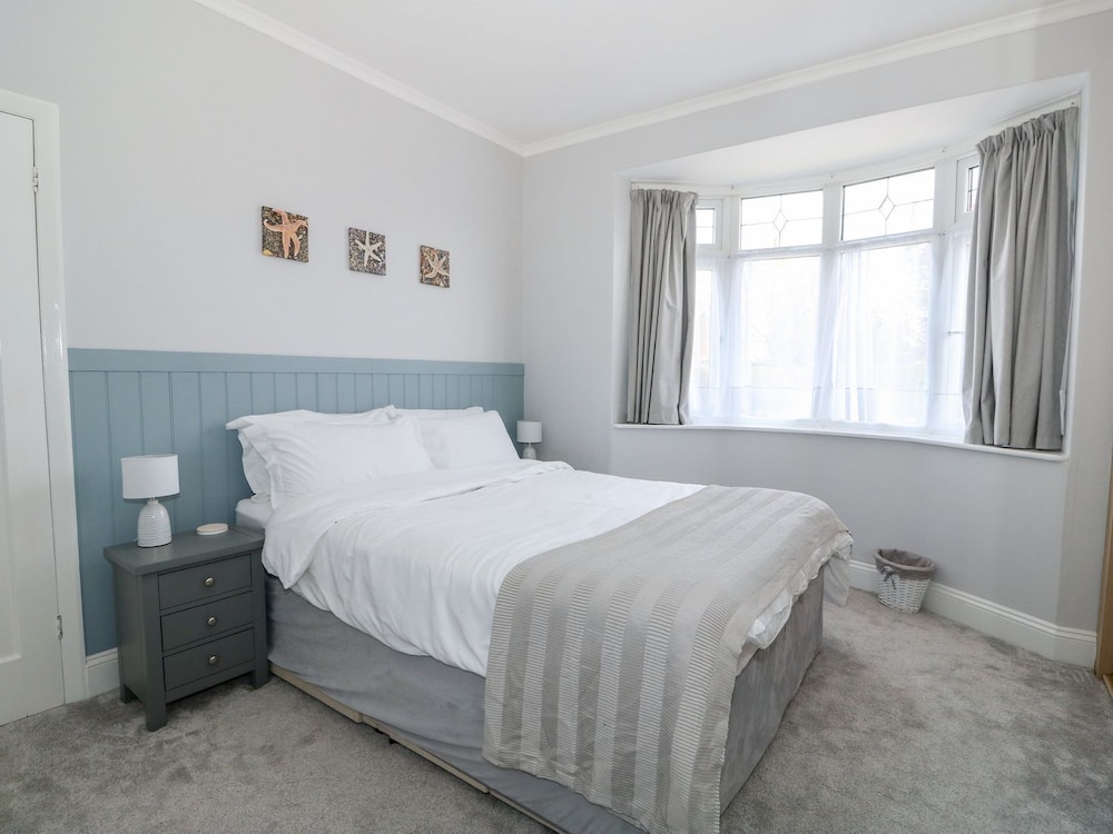 The Seaside Retreat