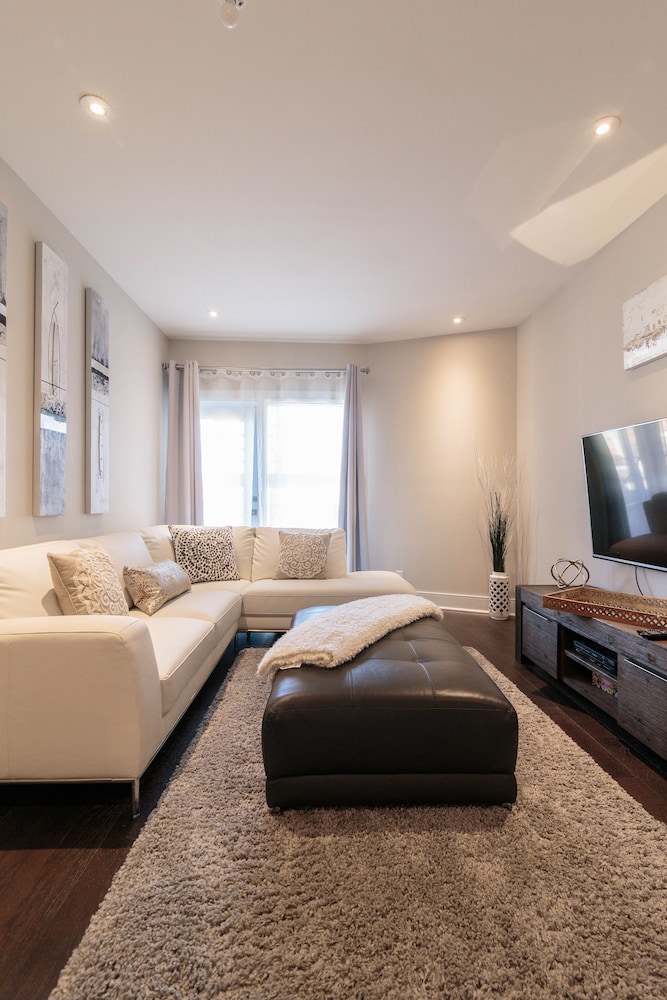 Parc Avenue Lofts