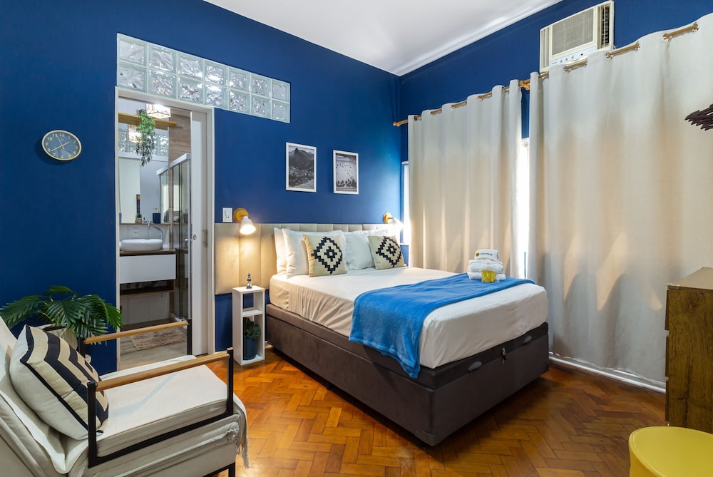 Flat in Copacabana 9 Minutes From the Beach Stc202