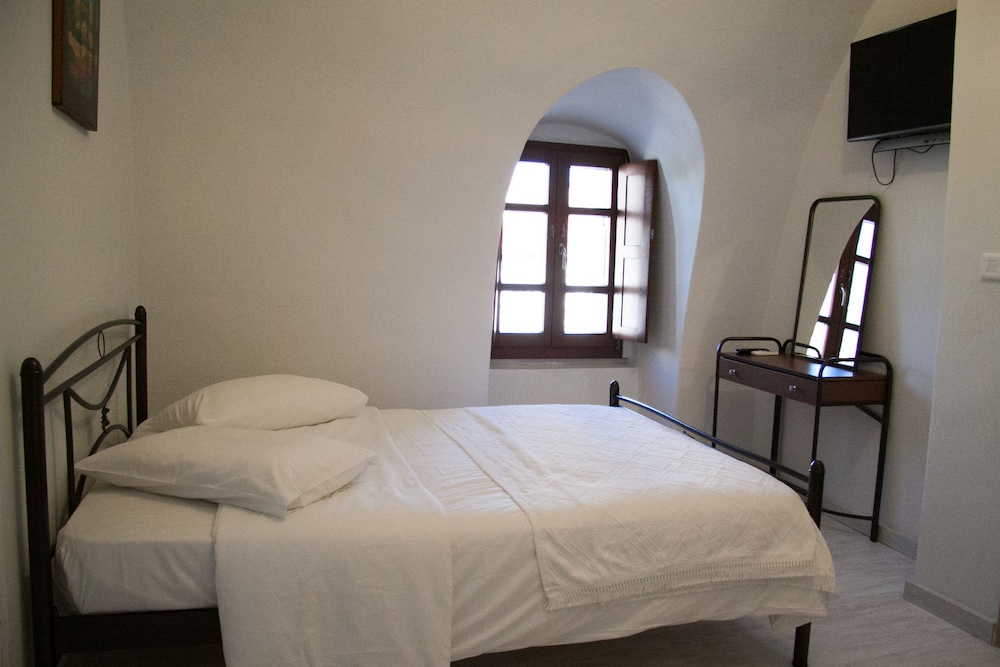 Sofia Areopoli photo 3