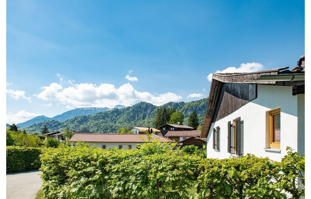 Comfort With Garden Views