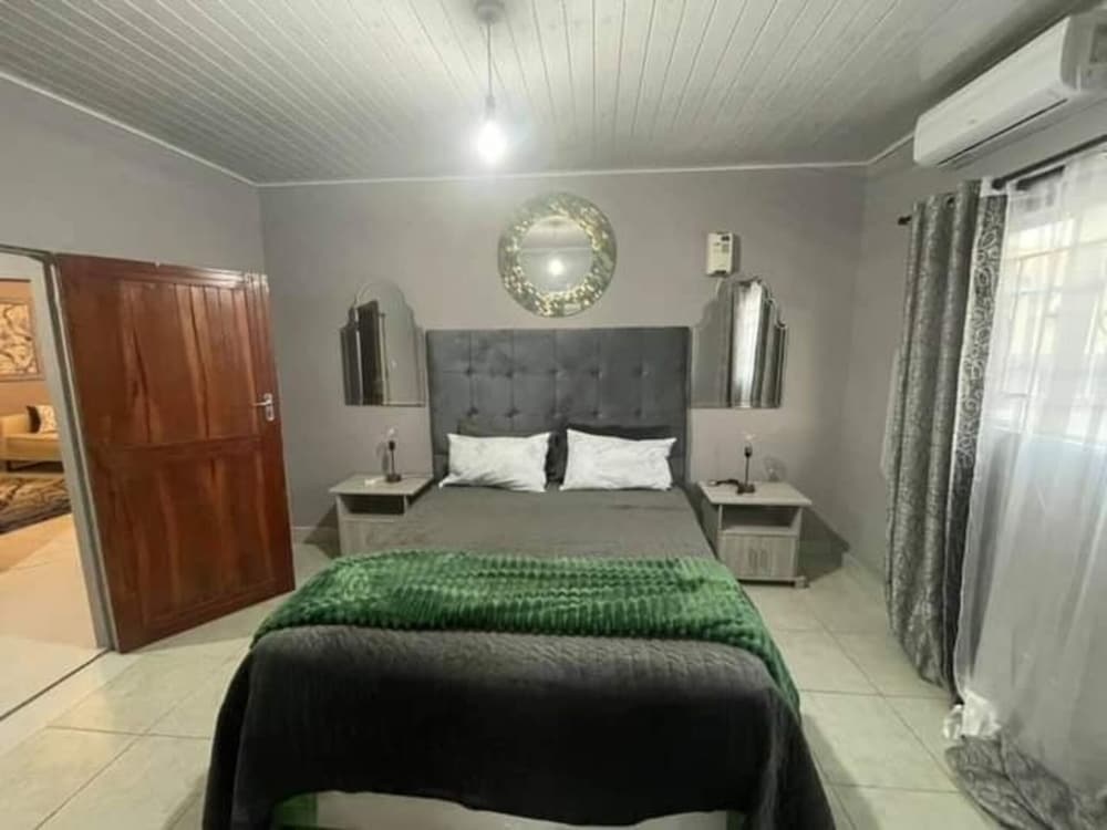 Spacious 2 Bedroomed Semi-detached Fully Furnished Apartment view 3