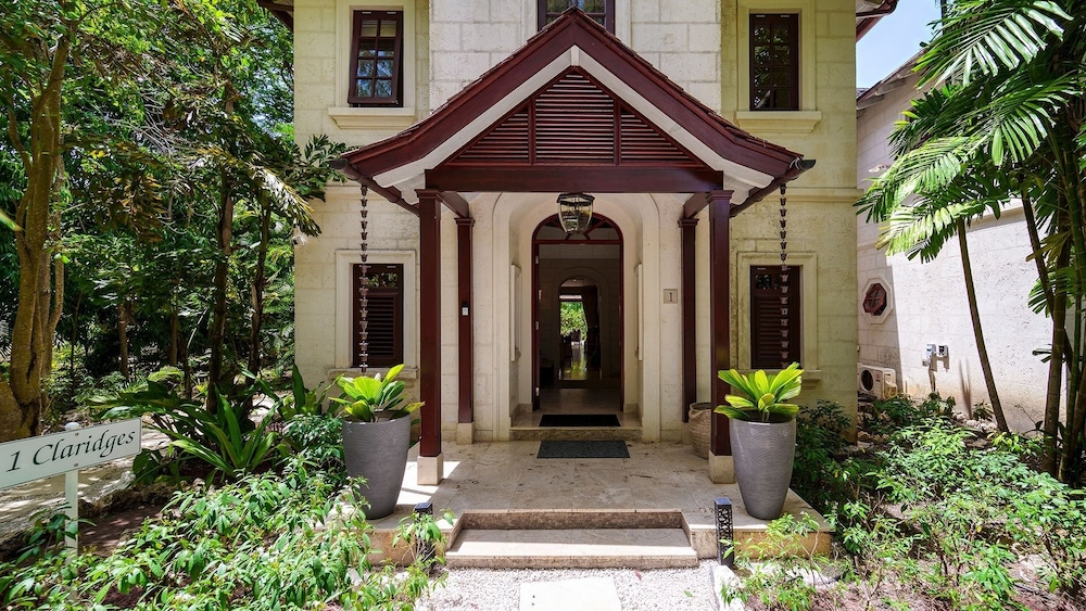 Claridges 1 3 Bedroom Home