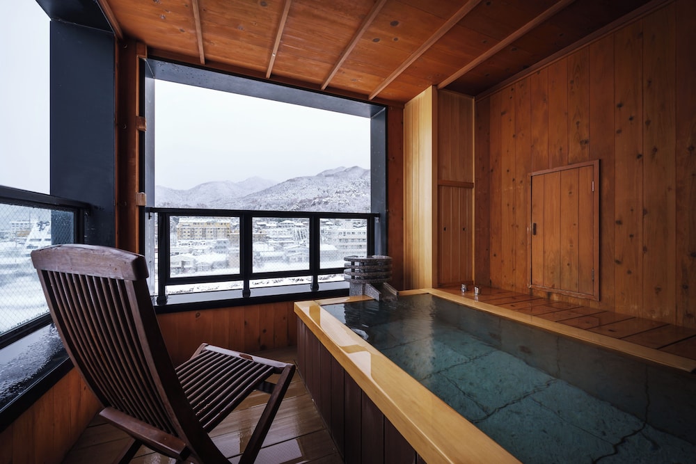 Aburaya Tosen