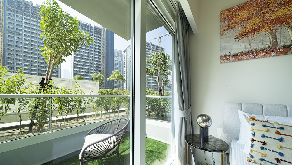 KOHH – 1BR in DAMAC Reva Residences