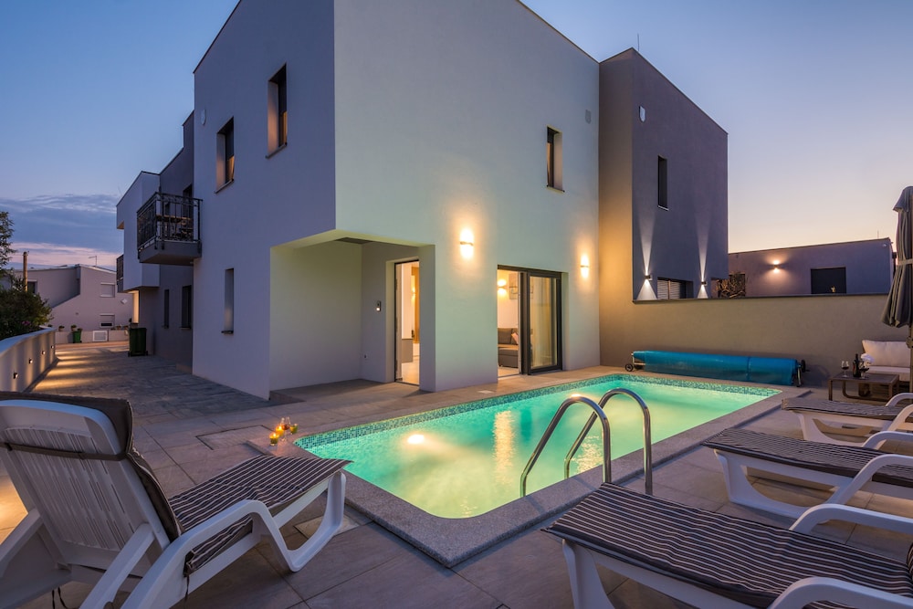 Apartment Spanic 2 en Vir — recepcion & lobby
