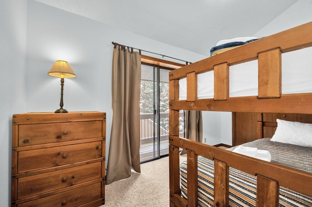 Yellow Pine 10 5 Bedroom Home