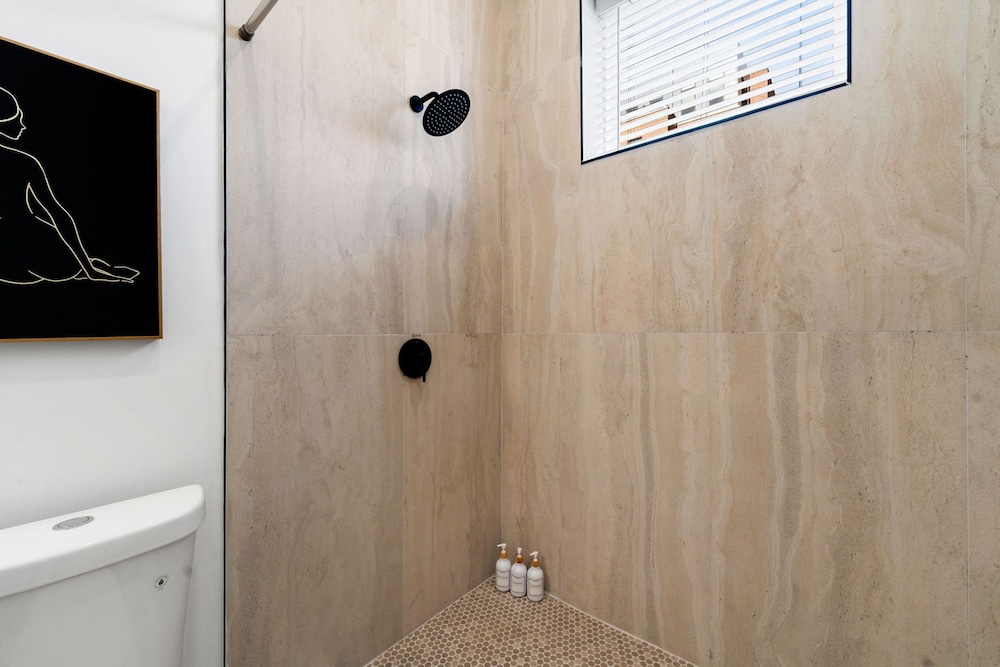 New Listing Family West Town Unit