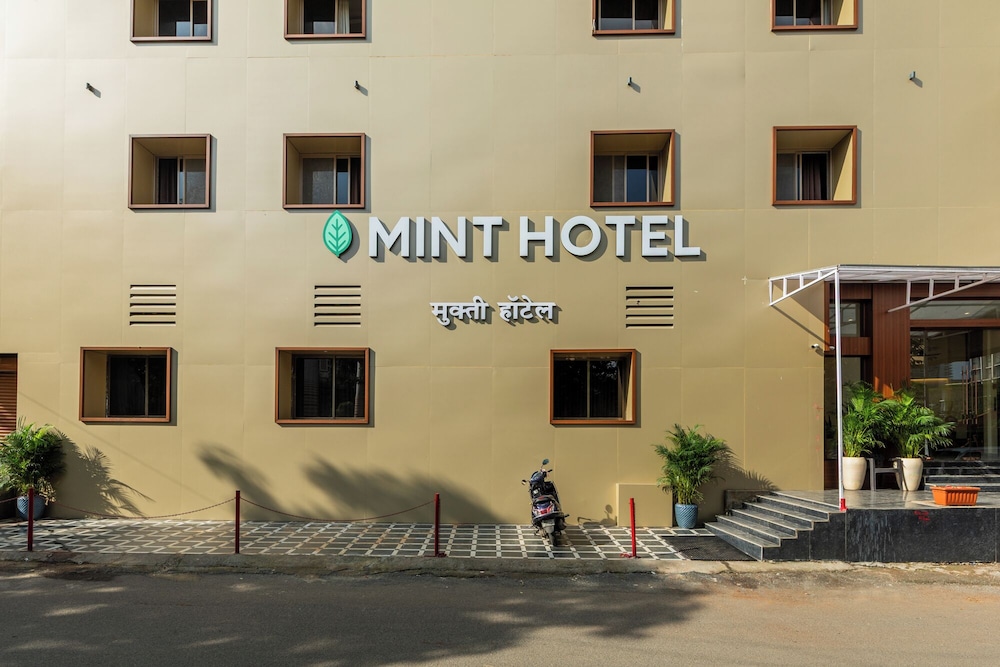 Hotel Mint