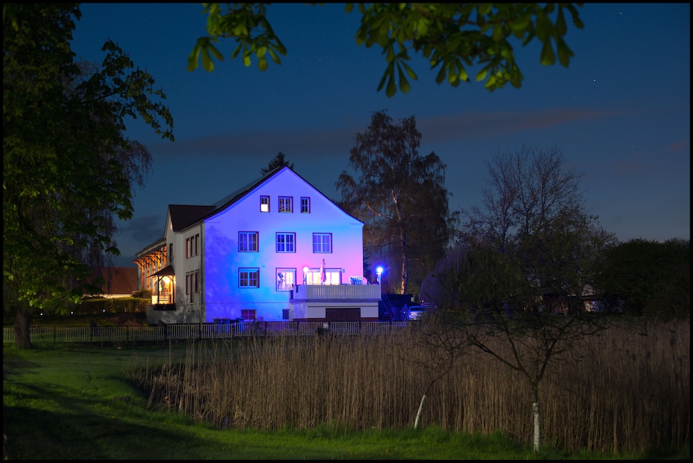 Das Haus am Teich