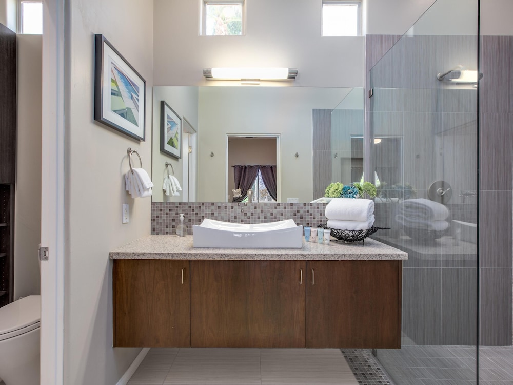 Palm Springs Vacations - San Lucas Hideout - Property Image 25