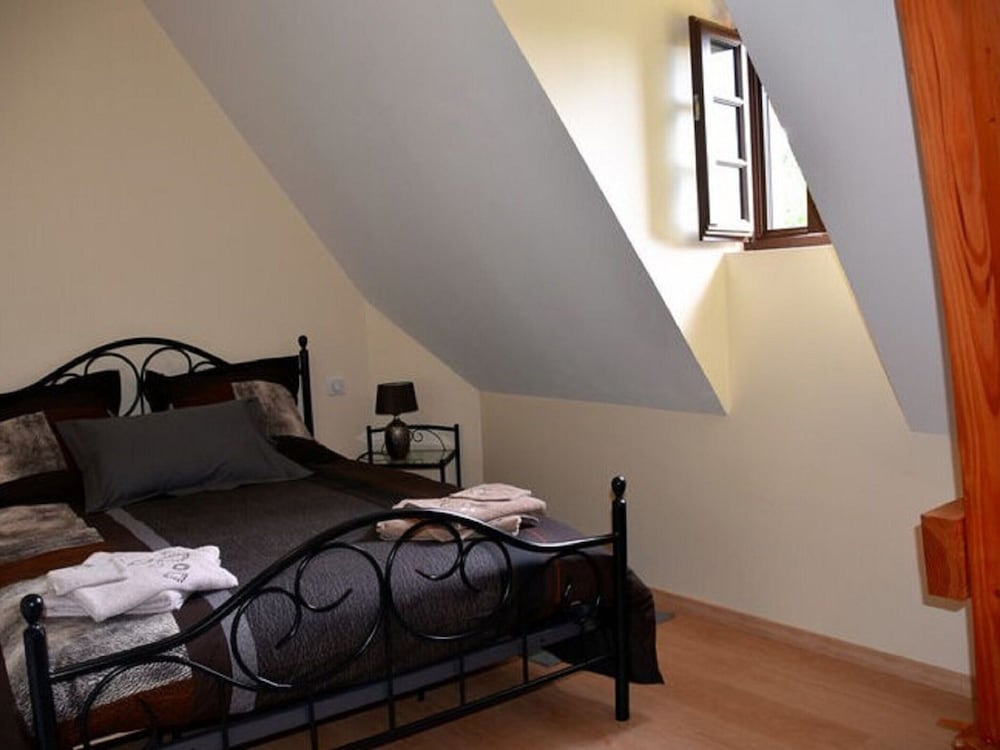Cozy Holiday Home in Rudelle view 5