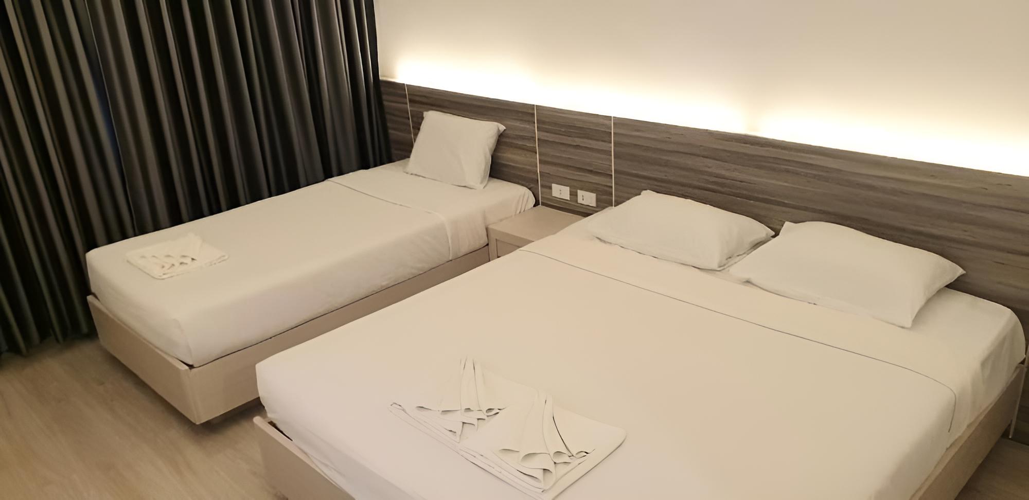 Petchkasem Grand Hotel