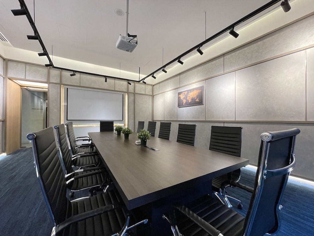 Agile Residence TRX by Isabella