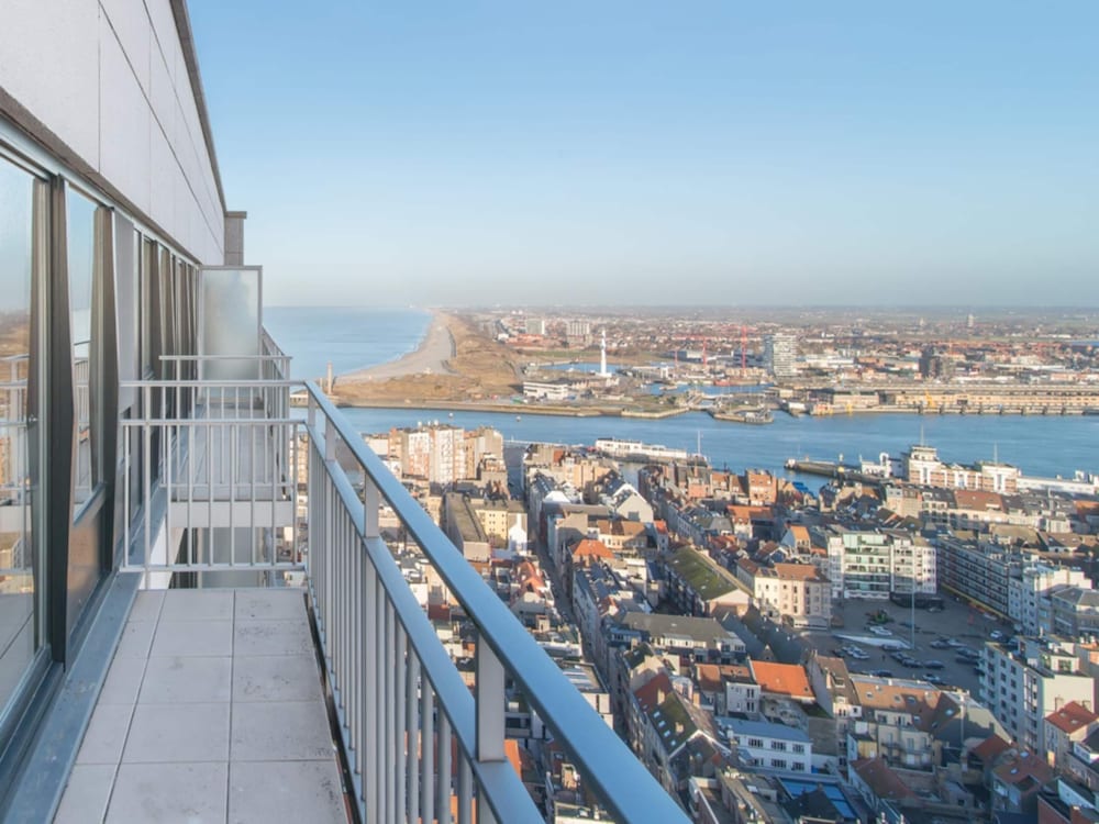 Phenomenal sea View Apartment in Ostend