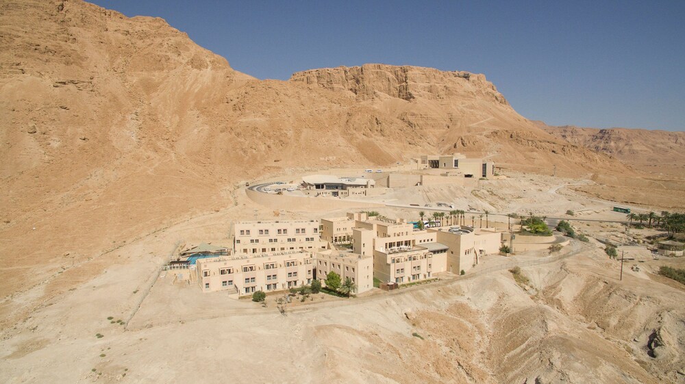 HI Masada Hostel