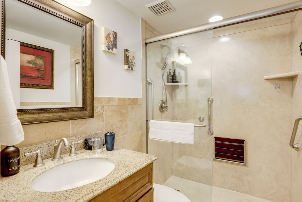 Near Downtown & Beaches: St Augustine Getaway!