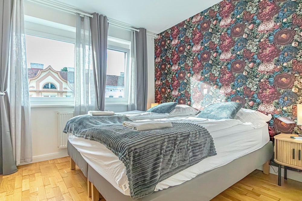 Modern 1BR Living Room Apartment Vienna