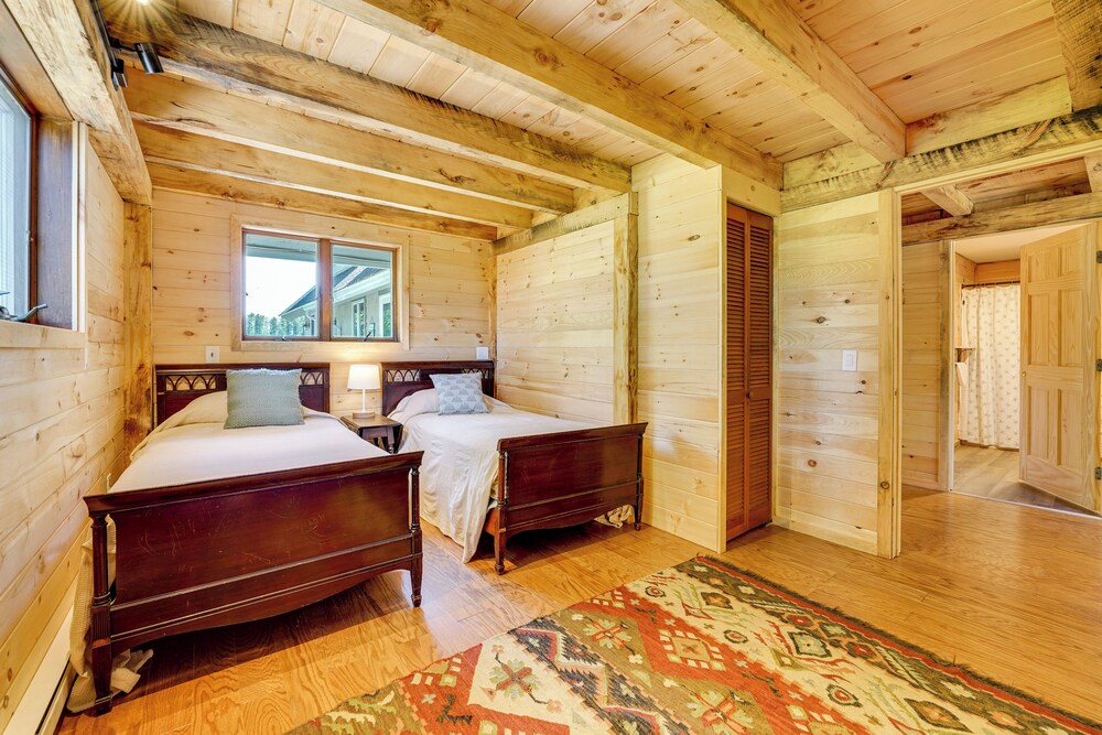 Annabessacook Lake Retreat w/ Deck: Pets Welcome!