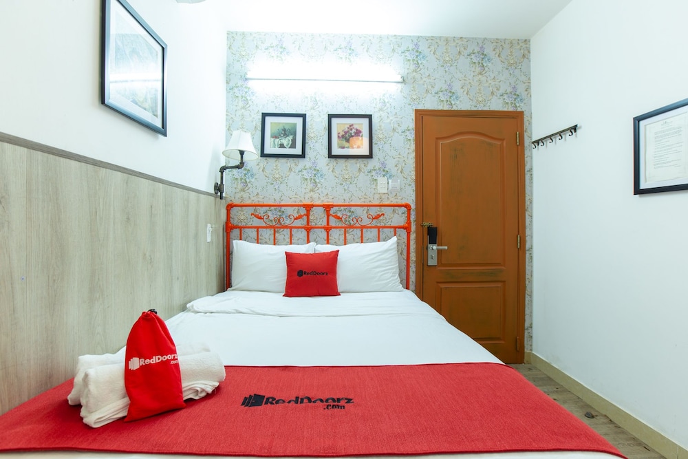 RedDoorz @ Trung Son Residence 2