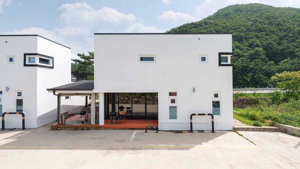 Mungyeong The Most Pool Villa
