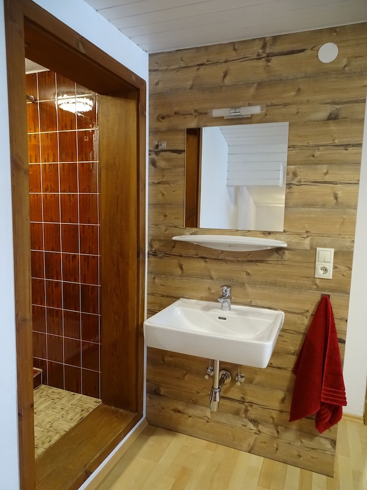 Photo 36