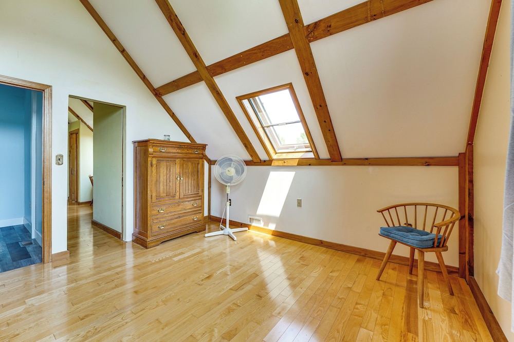 Boat & Kayak Nearby: Barters Island Home w/ Views