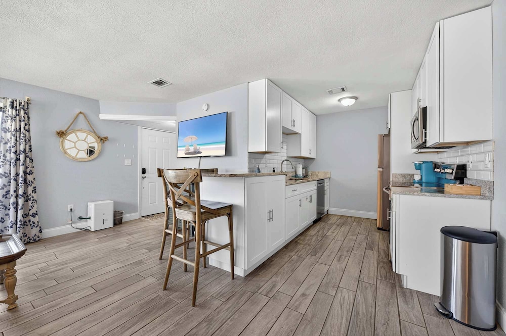 Miramar Beach Oasis - 4ppl