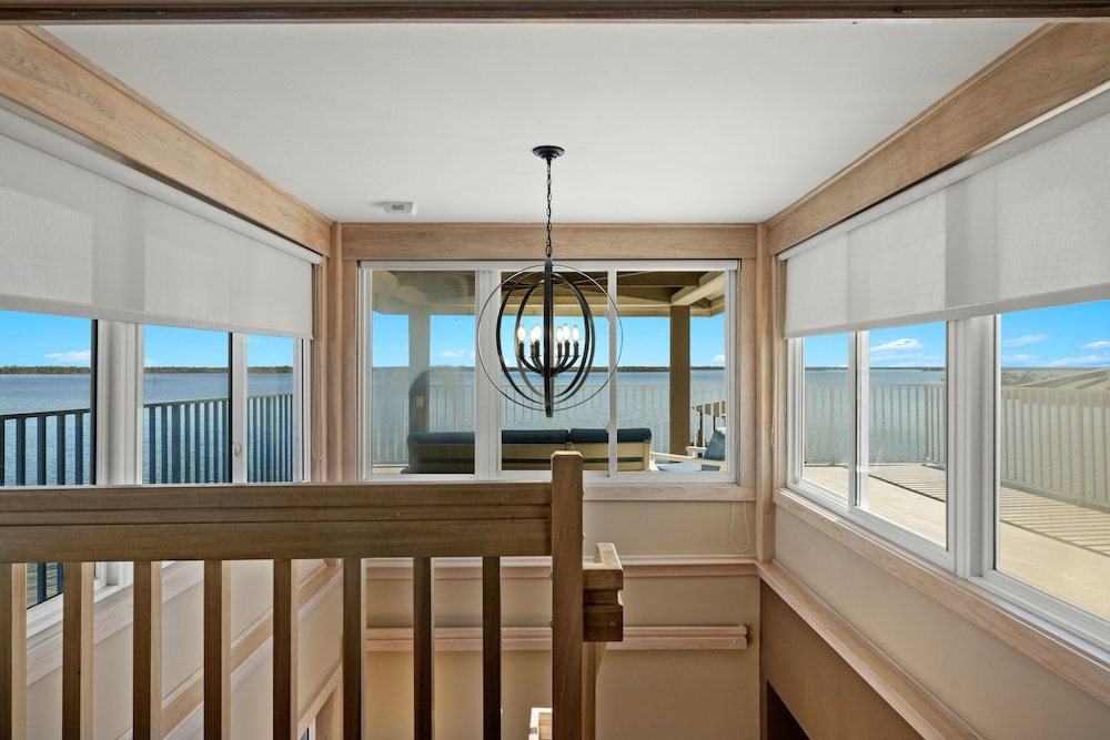 21381 Widgeon Point 6 Bedroom Estate