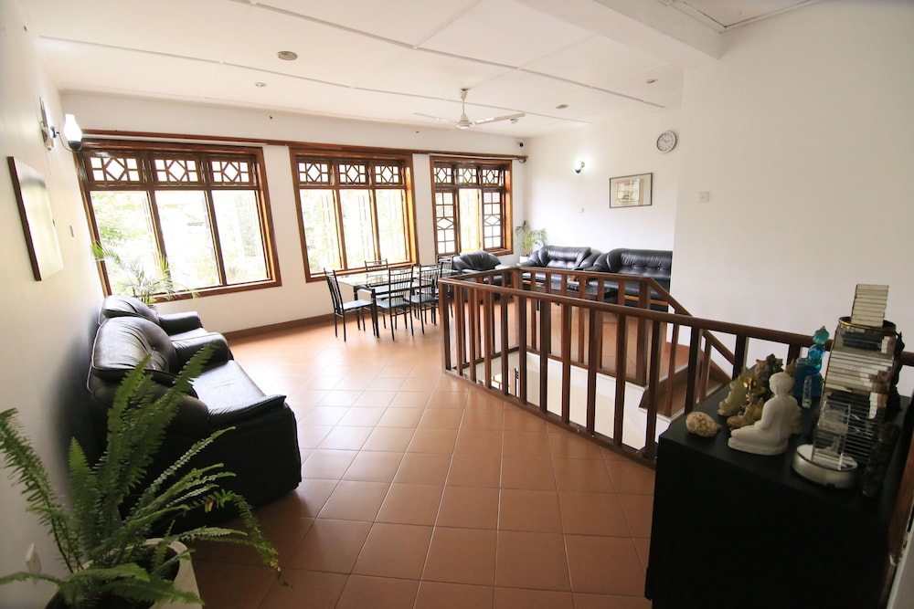 Singgah - Hostel view 4