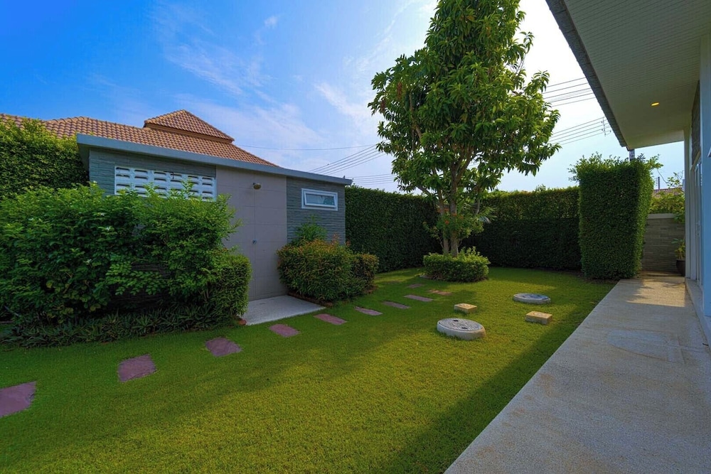 Photo 24