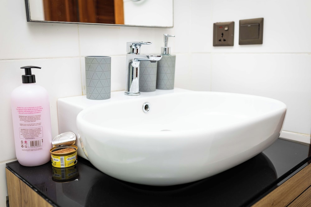 Libi Apartment-BlueWaters Property