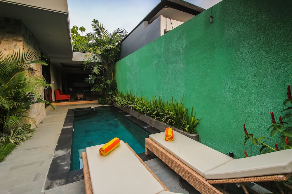 Giri Ungasan Villa