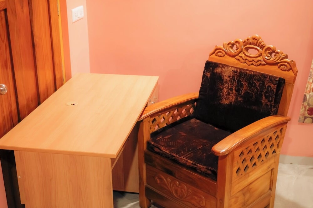 Hotel MIPL