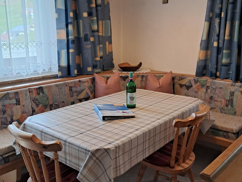 Cchalet in Ischgl Near Mountain Railway