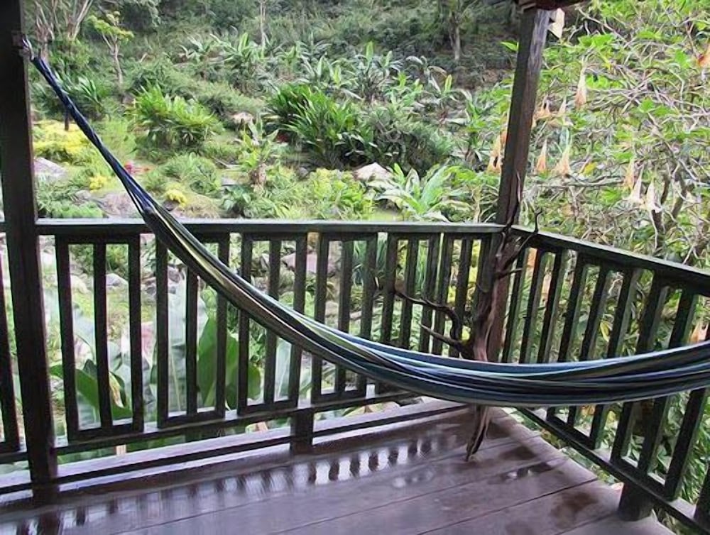 Hotel RafJam Bed & Breakfast - Image 1