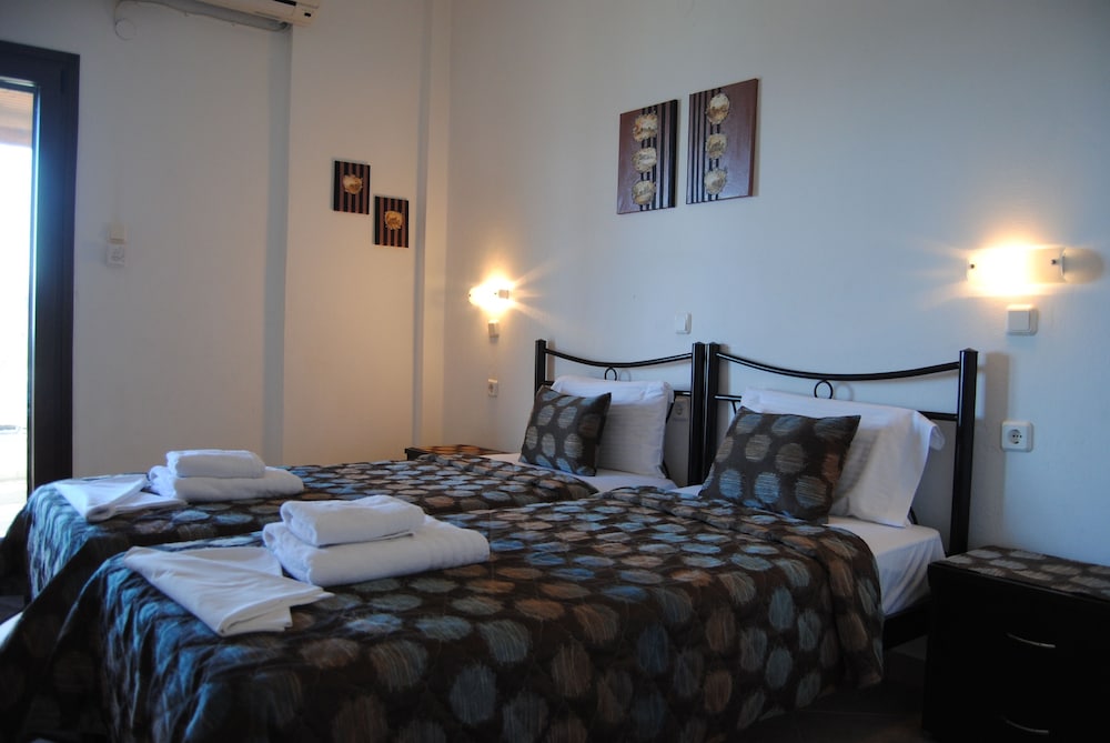 Marianna Apartments photo 5